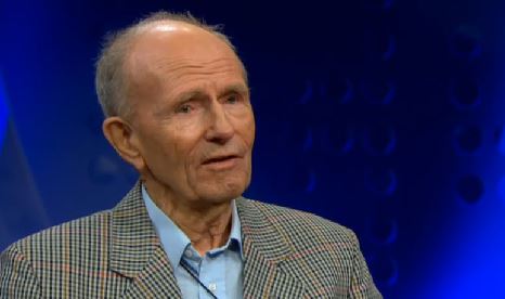Sverre Kokkin kommer til historielaget 29. april. Her fra intervju i NRK.